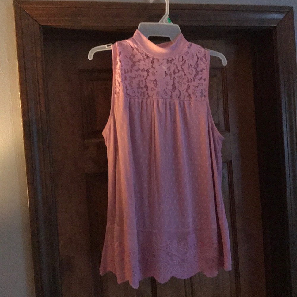 Never worn sleveless top